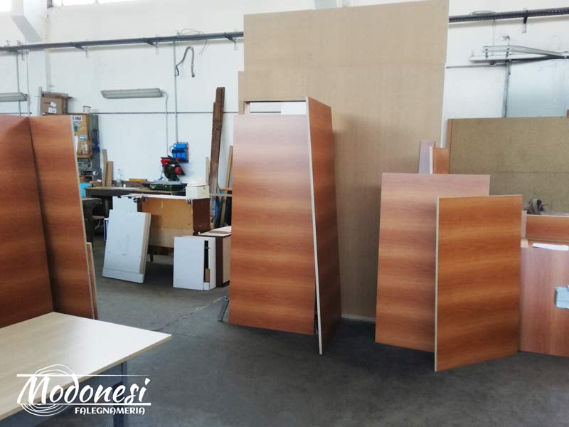 Boiserie in legno a tutta parete per un avvocato di Milano - Laboratorio Boiserie in legno a tutta parete per un avvocato di Milano - Laboratorio