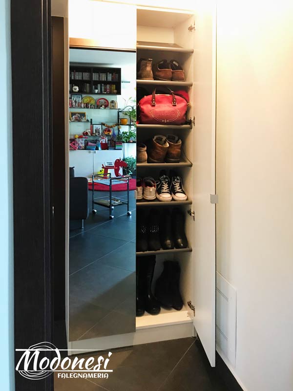 Scarpiera Su Misura Con Sopralzo Porta Casa Milano 03
